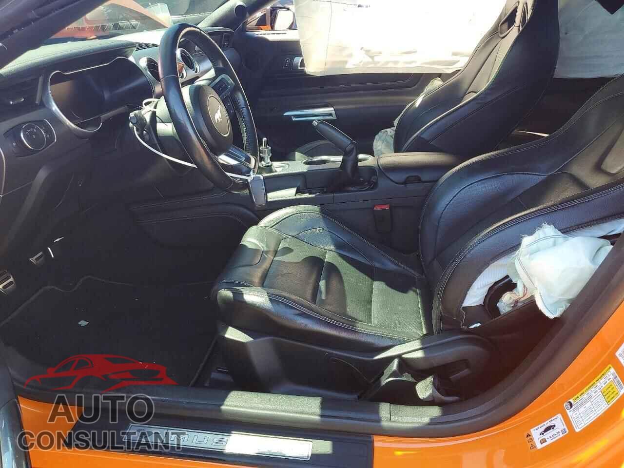 FORD MUSTANG 2021 - 1FA6P8CF4M5107703