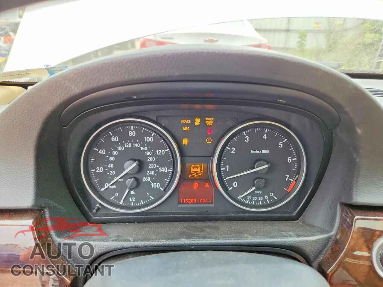 BMW 3 SERIES 2011 - WBAPH7C57BE850556