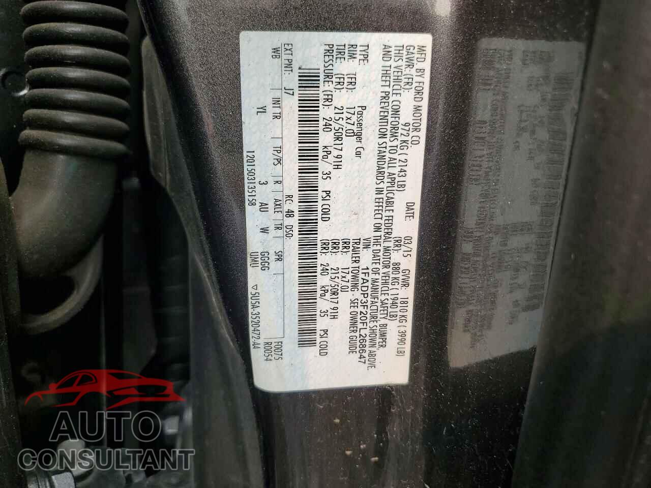 FORD FOCUS 2015 - 1FADP3F20FL268647