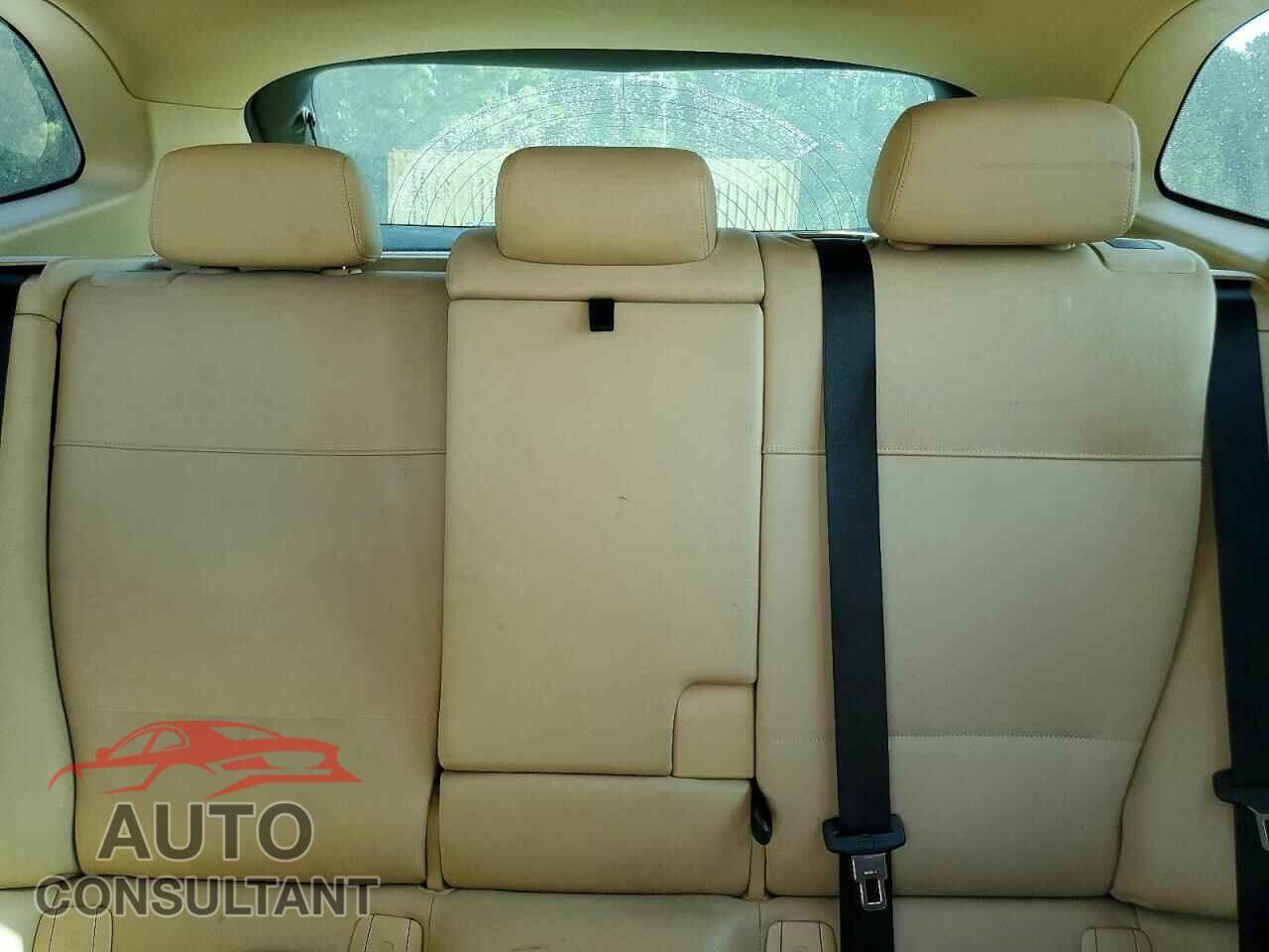 BMW X1 2015 - WBAVM1C56FV315613