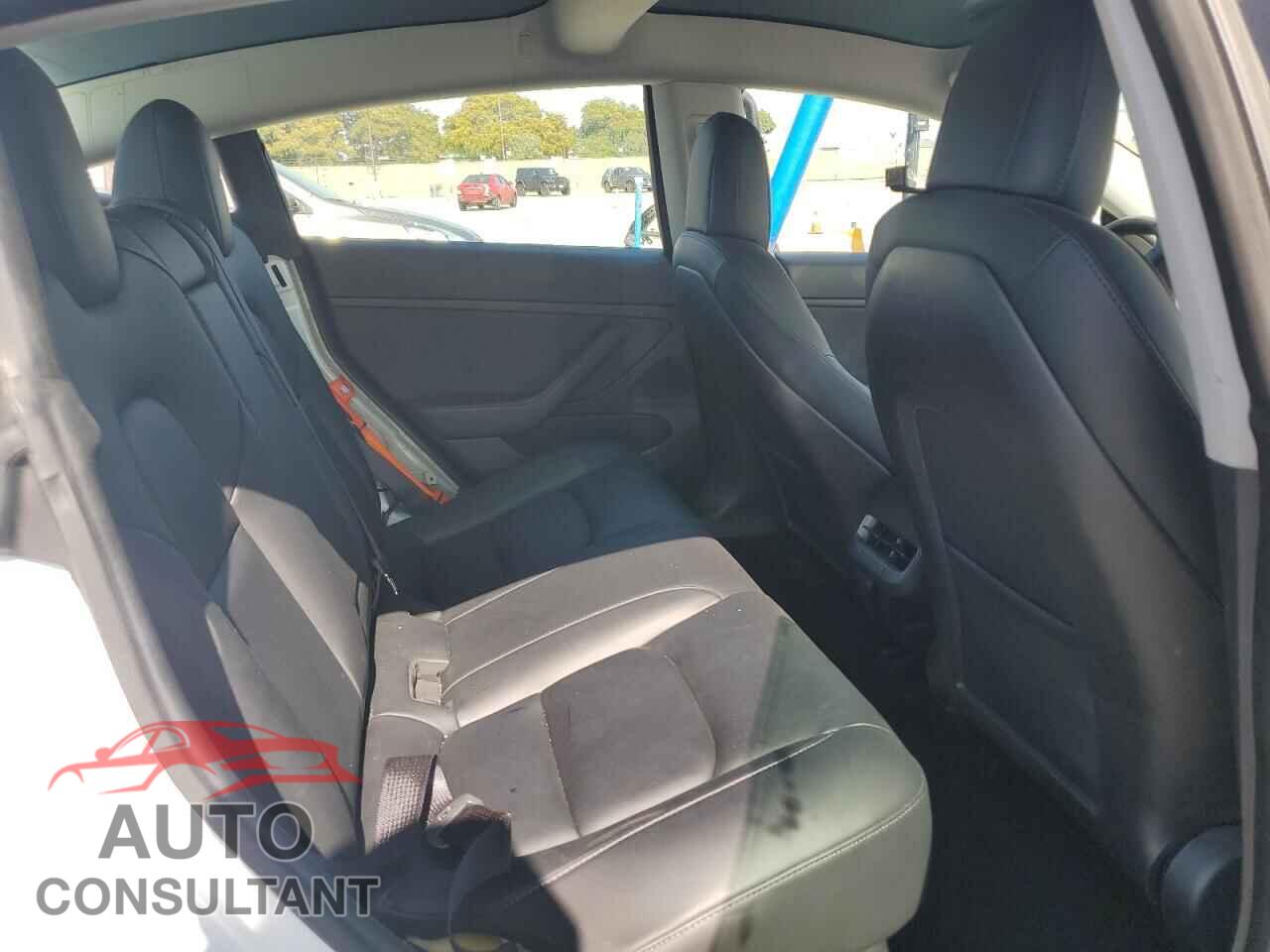 TESLA MODEL 3 2020 - 5YJ3E1EB3LF735401