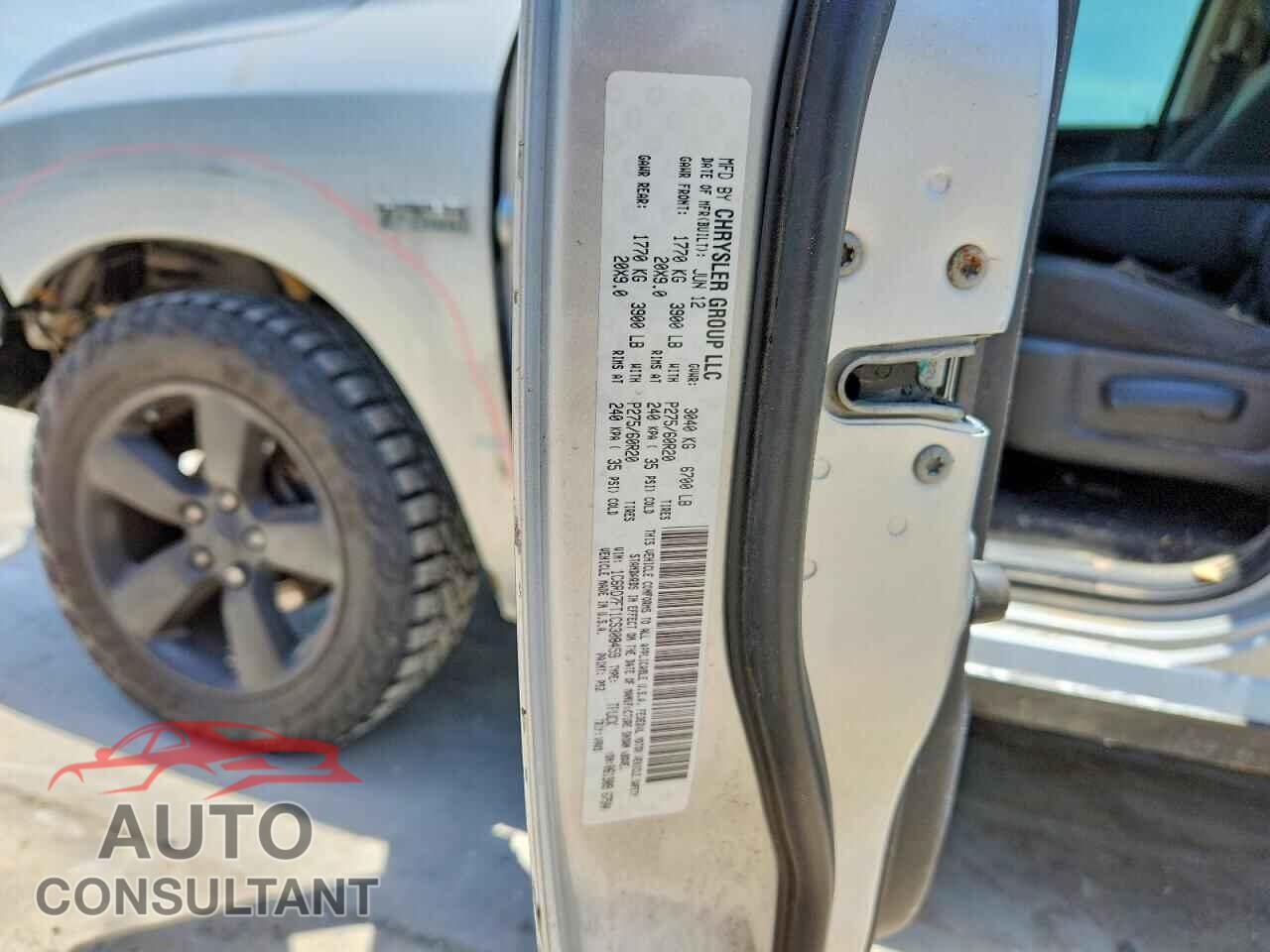 DODGE RAM 1500 2012 - 1C6RD7FT1CS308459