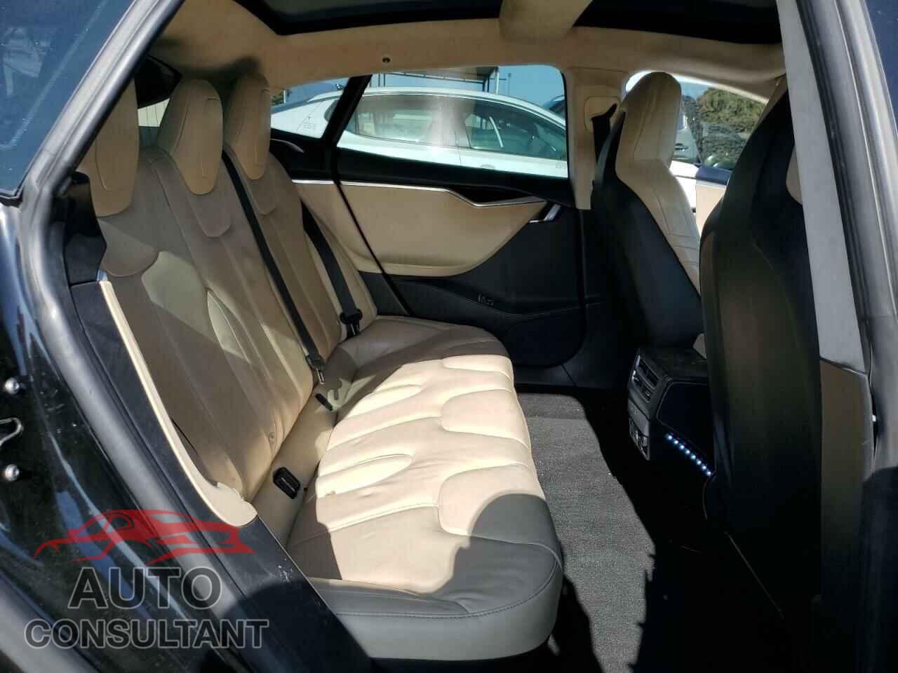 TESLA MODEL S 2016 - 5YJSA1E20GF169954