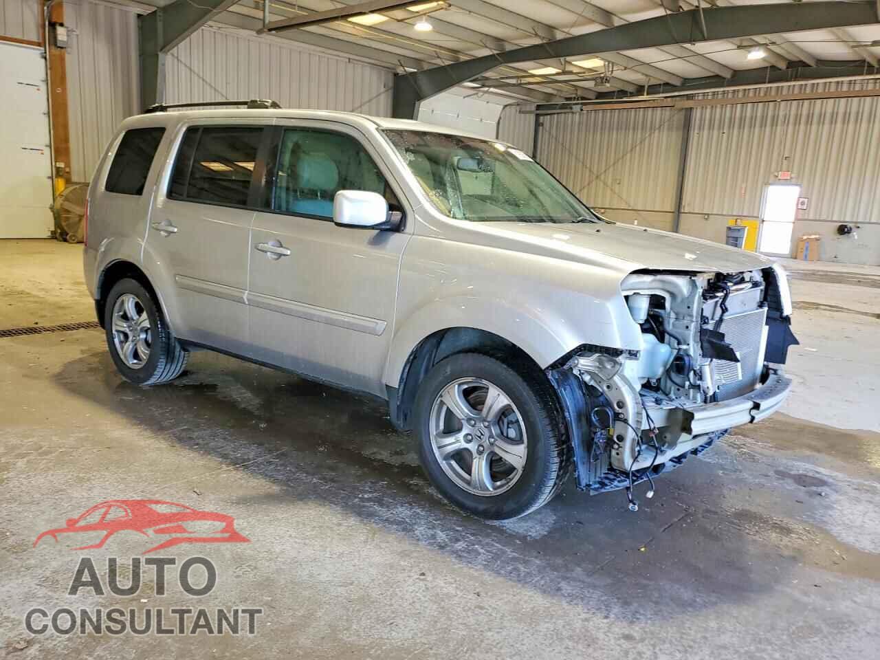 HONDA PILOT 2013 - 5FNYF4H59DB082309