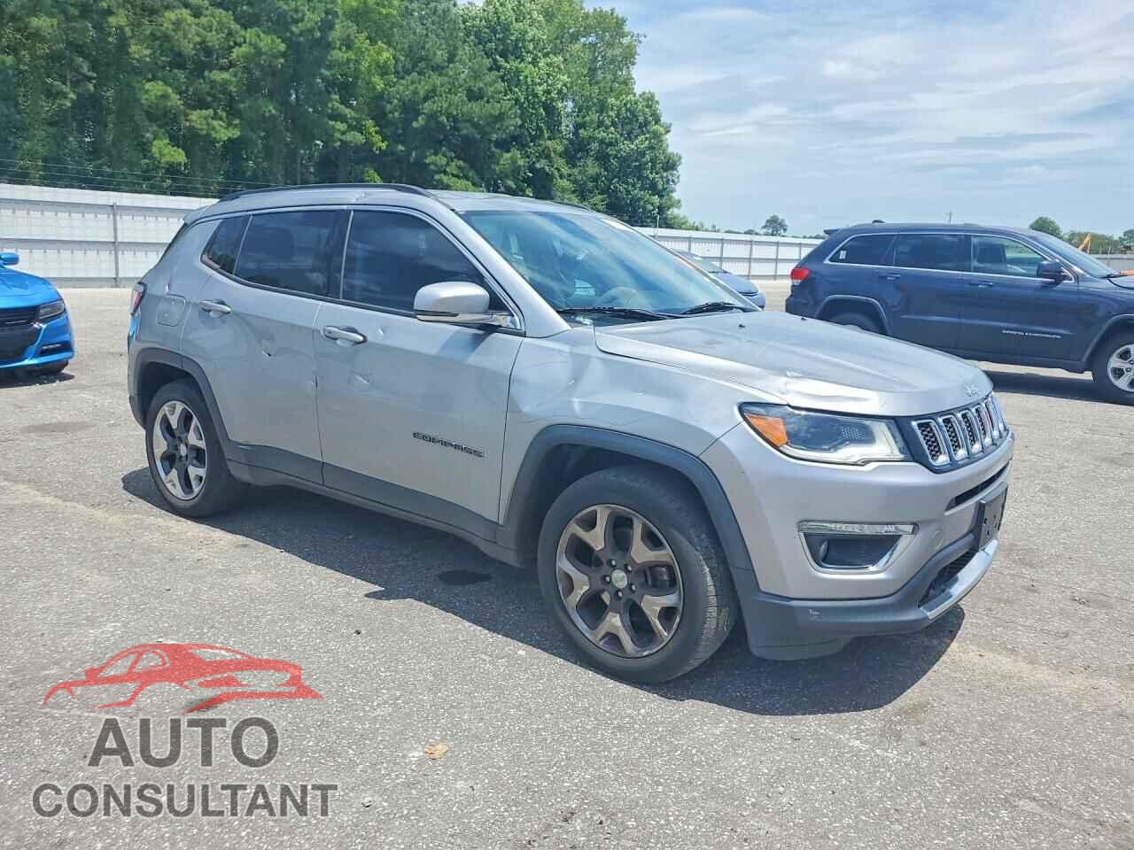 JEEP COMPASS 2018 - 3C4NJCCB8JT406520