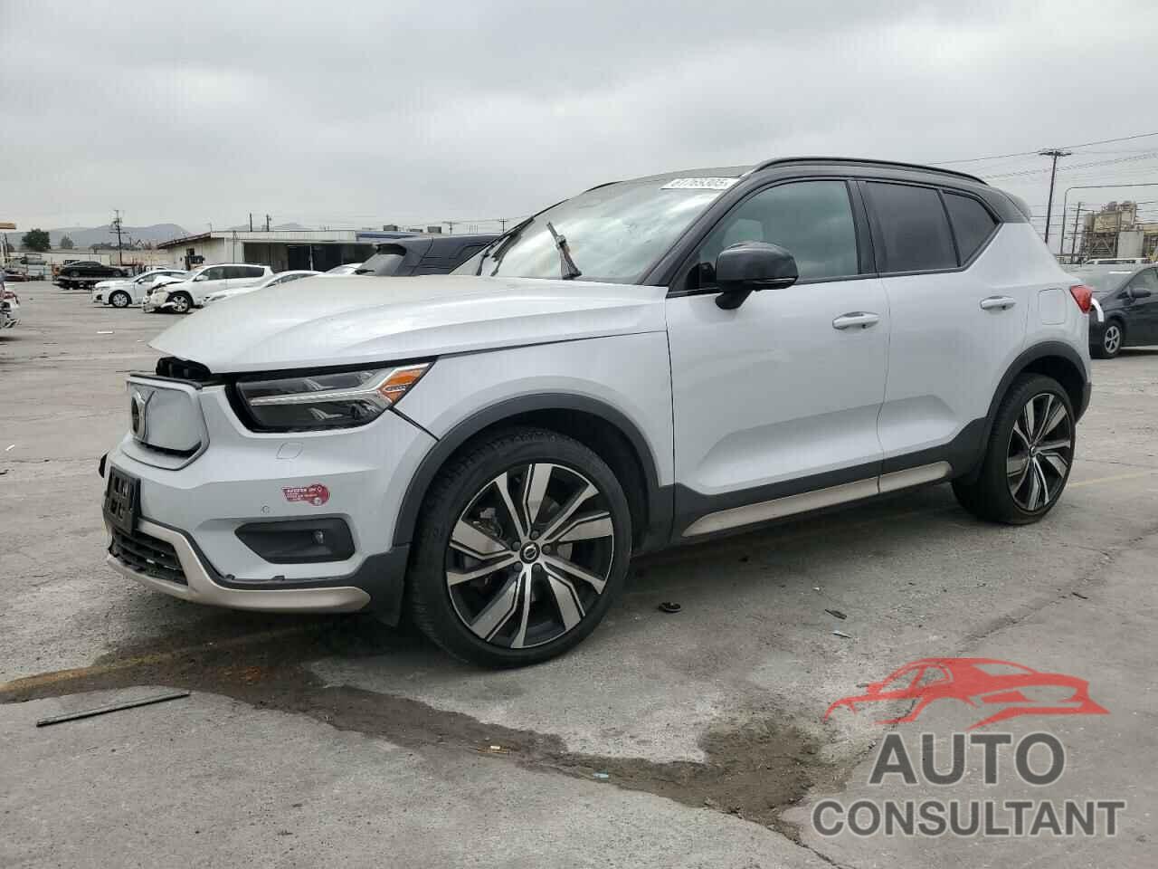 VOLVO XC40 2021 - YV4ED3UR2M2597180