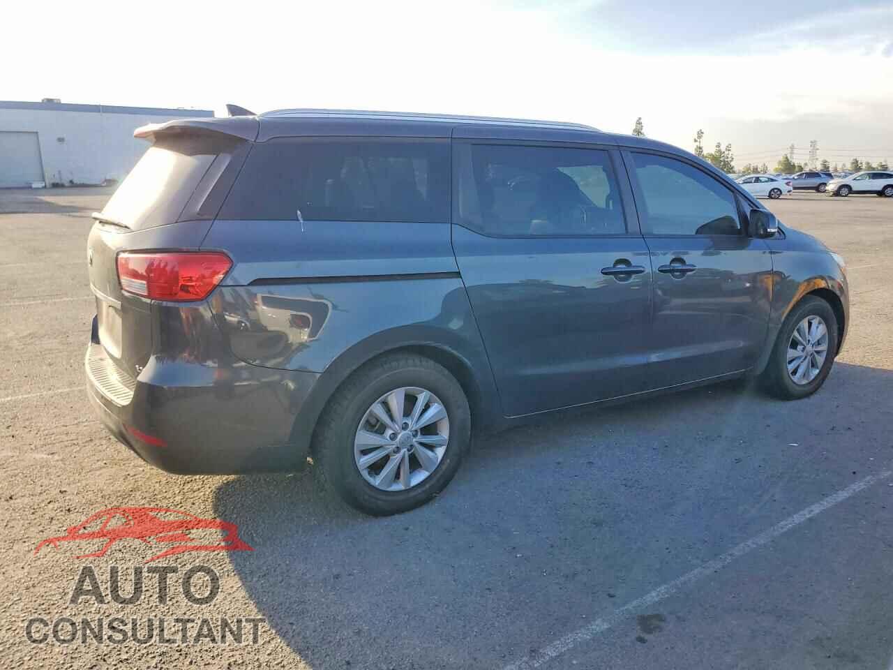 KIA All Models 2018 - KNDMB5C15J6408375