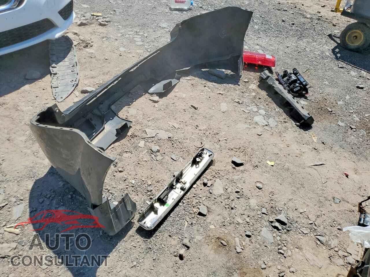 HONDA PILOT 2012 - 5FNYF4H51CB039629
