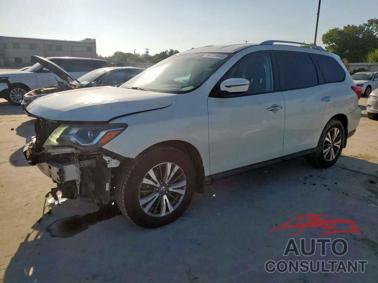 NISSAN PATHFINDER 2017 - 5N1DR2MN4HC902651