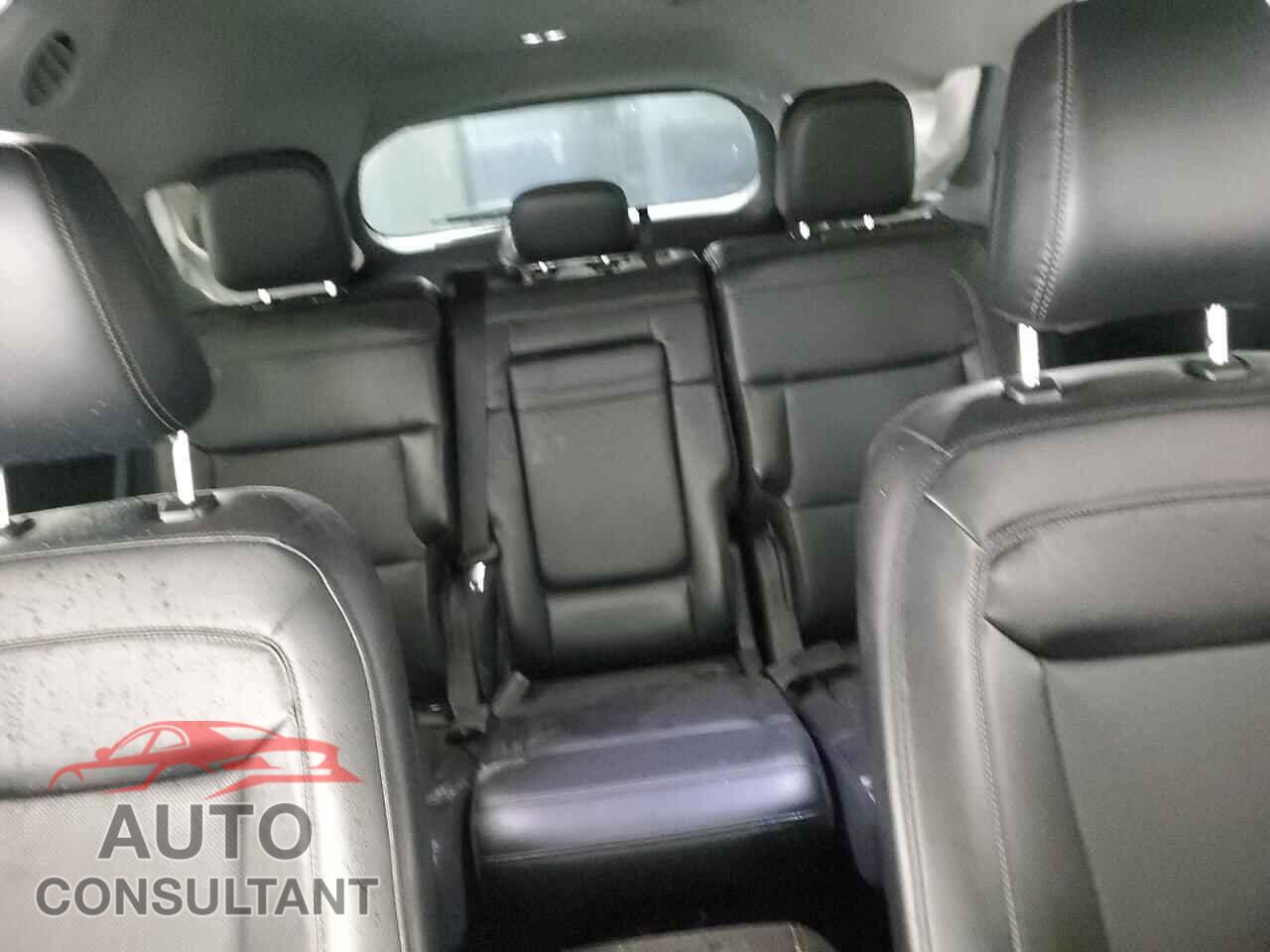 FORD EXPLORER 2023 - 1FMSK7FH2PGB18105