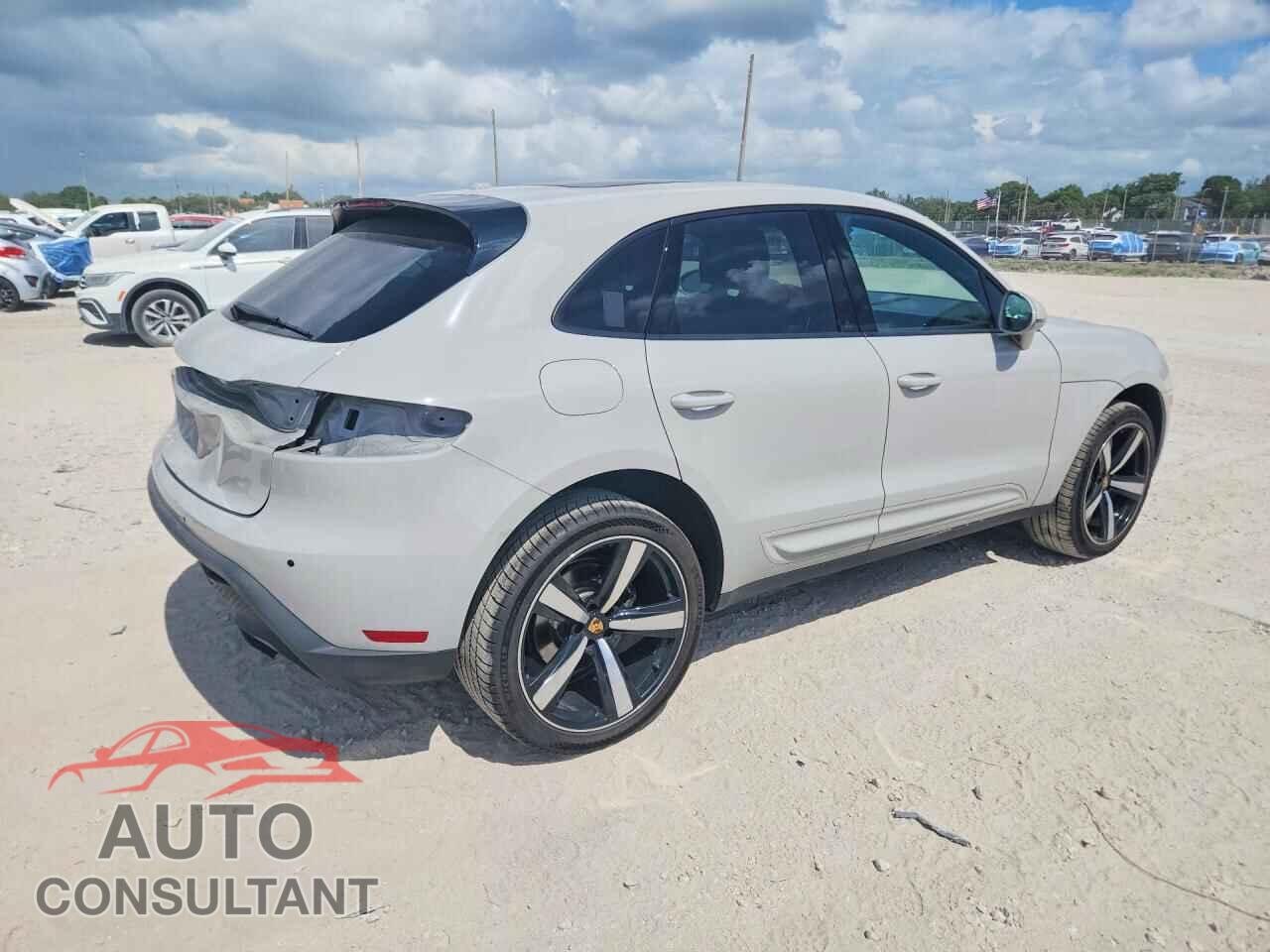 PORSCHE MACAN 2023 - WP1AA2A59PLB12794