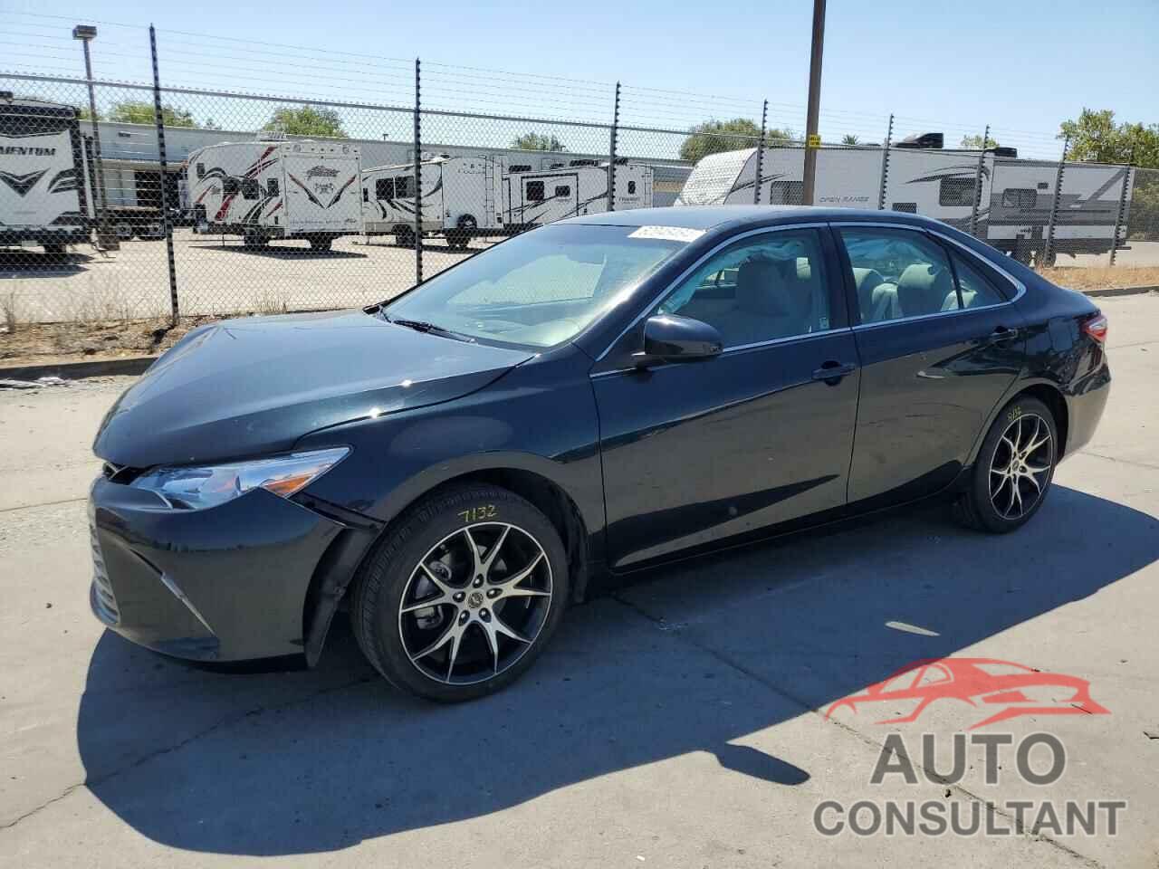TOYOTA CAMRY 2016 - 4T4BF1FK2GR570575