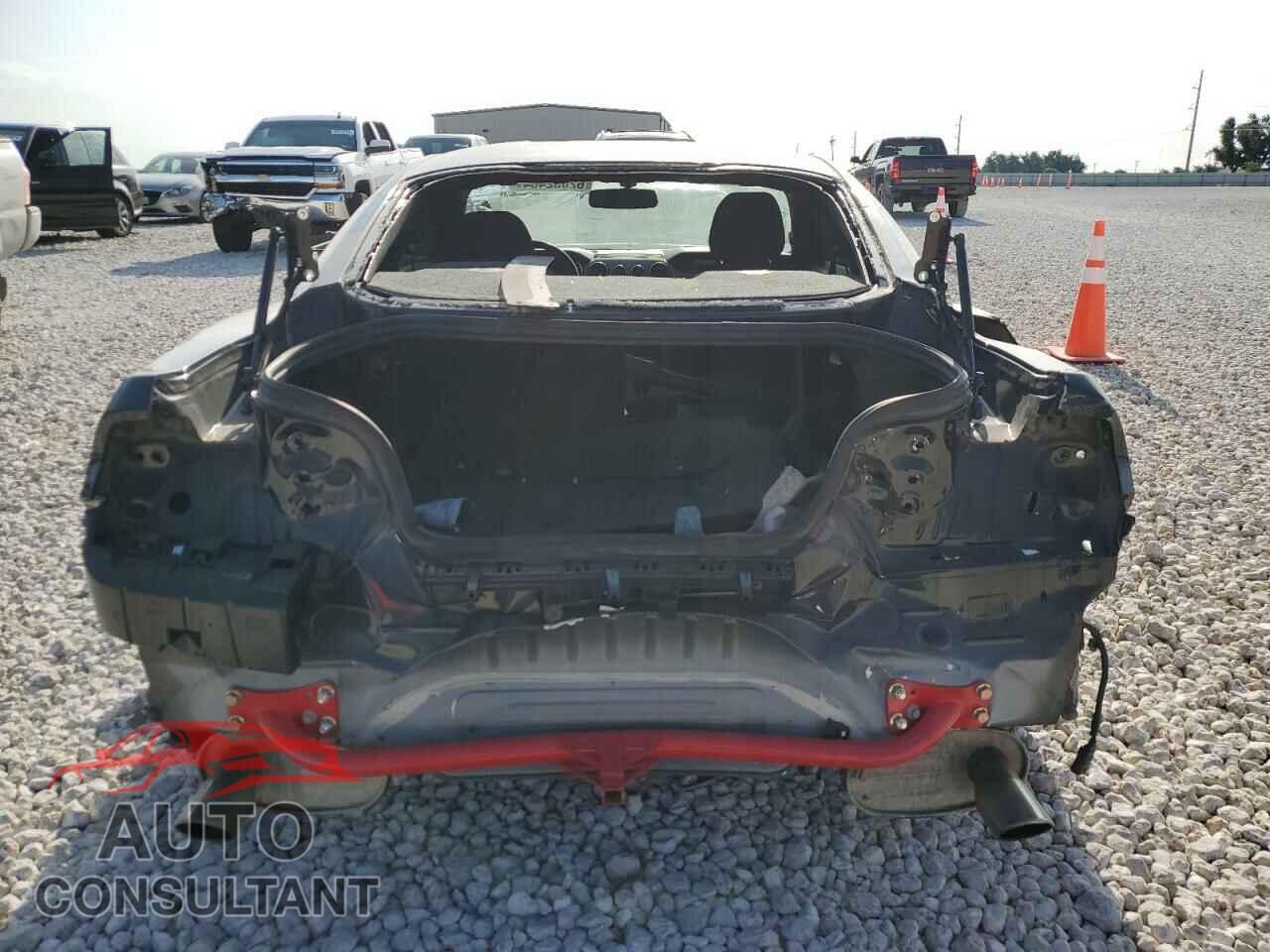 FORD MUSTANG 2018 - 1FA6P8CF2J5122731