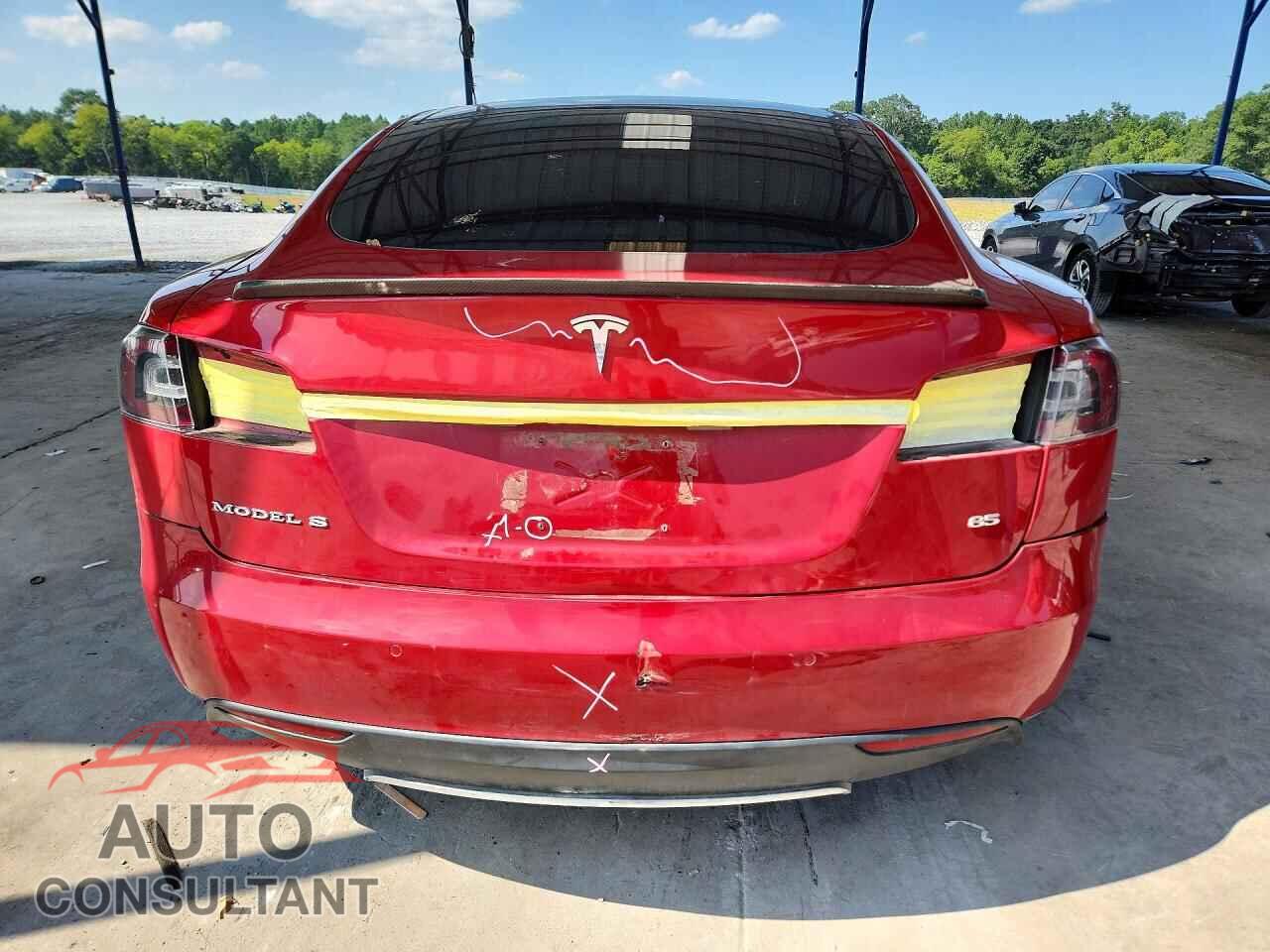 TESLA MODEL S 2015 - 5YJSA1H1XFFP70645