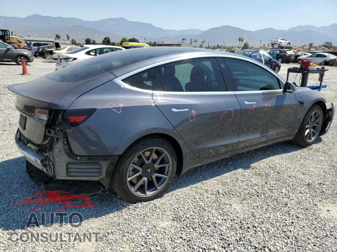 TESLA MODEL 3 2020 - 5YJ3E1EA0LF739431