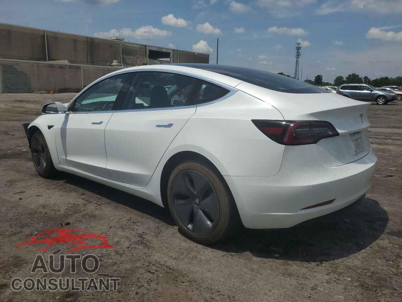 TESLA MODEL 3 2018 - 5YJ3E1EA8JF098753