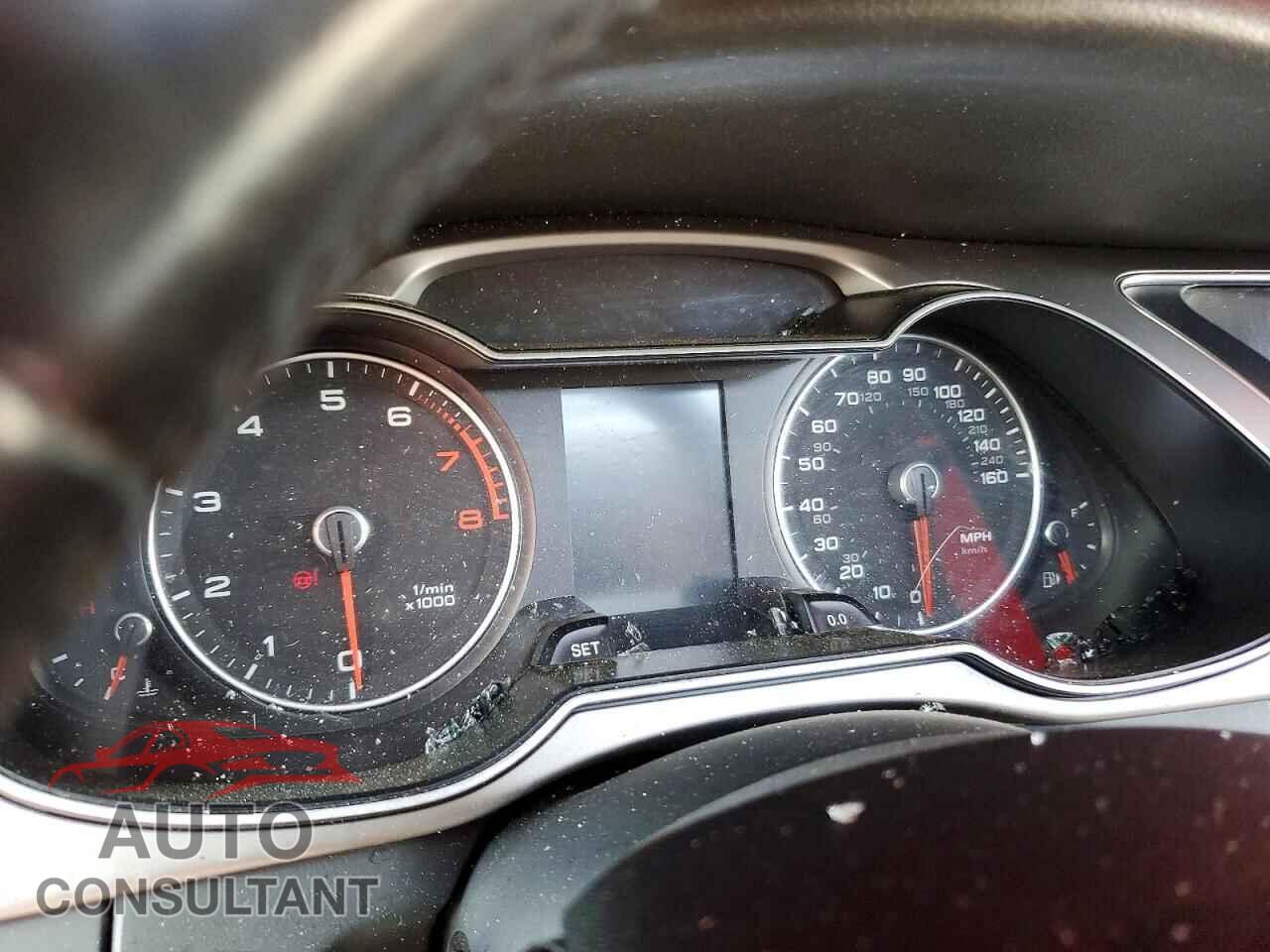 AUDI A4 2013 - WAUDFAFL7DN045112