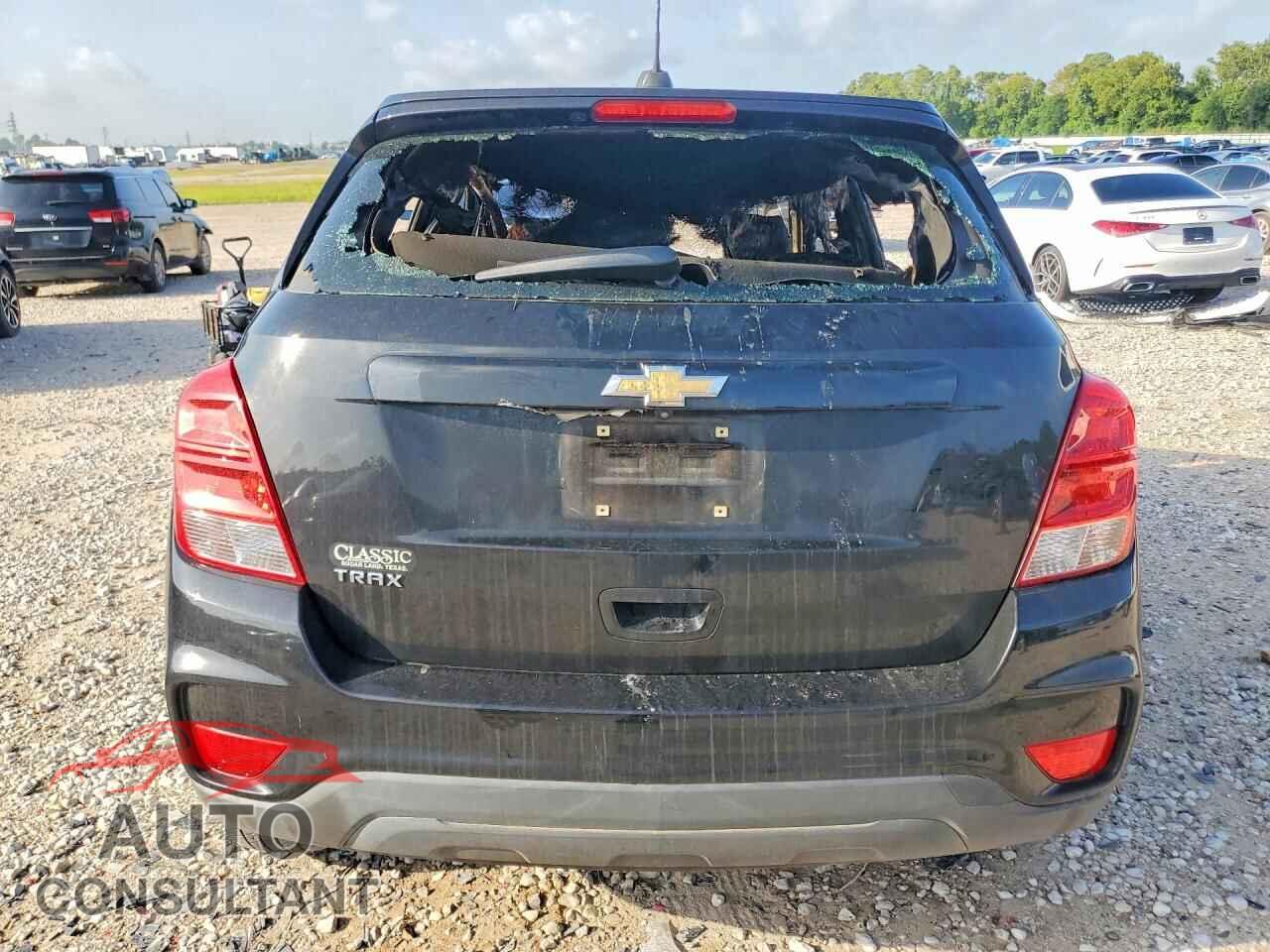 CHEVROLET TRAX 2017 - 3GNCJKSB3HL232179