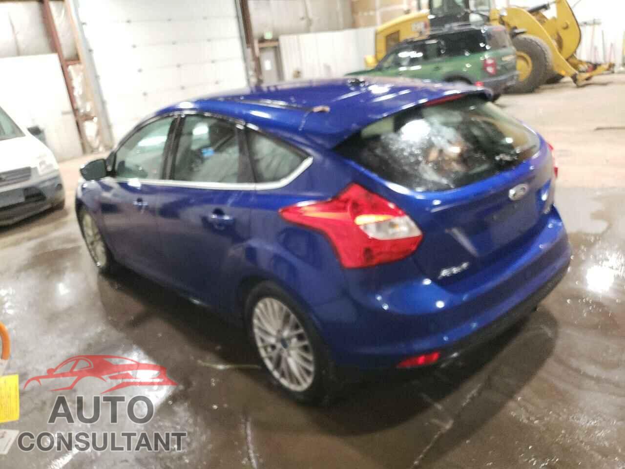 FORD FOCUS 2012 - 1FAHP3M23CL373652