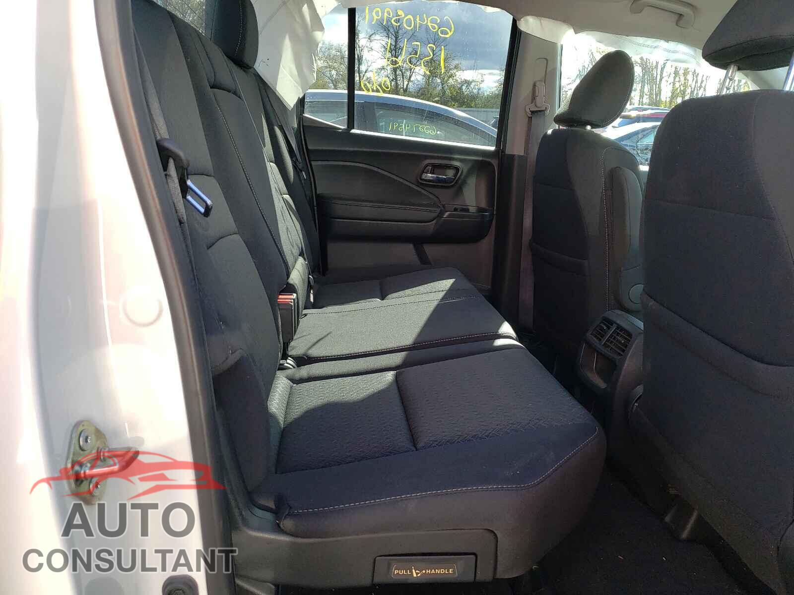 HONDA RIDGELINE 2019 - 5FPYK3F16KB042652