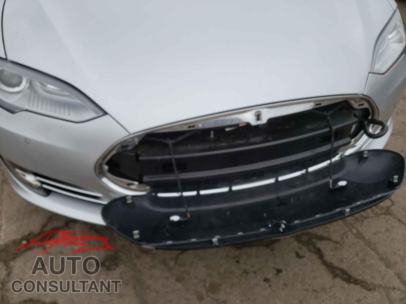 TESLA MODEL S 2016 - 5YJSA1E28GF123689