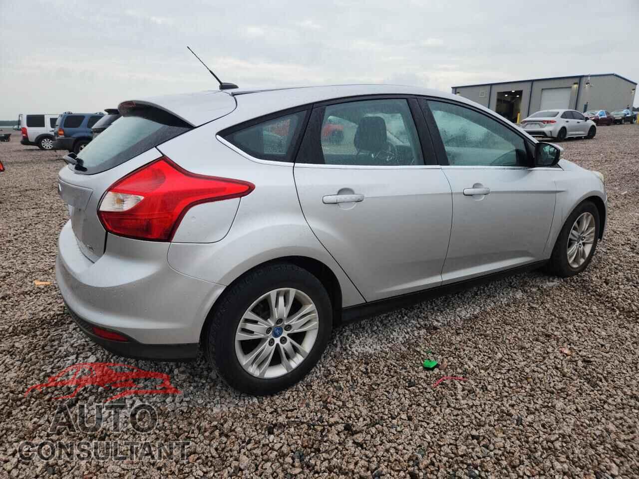 FORD FOCUS 2012 - 1FAHP3M20CL236376