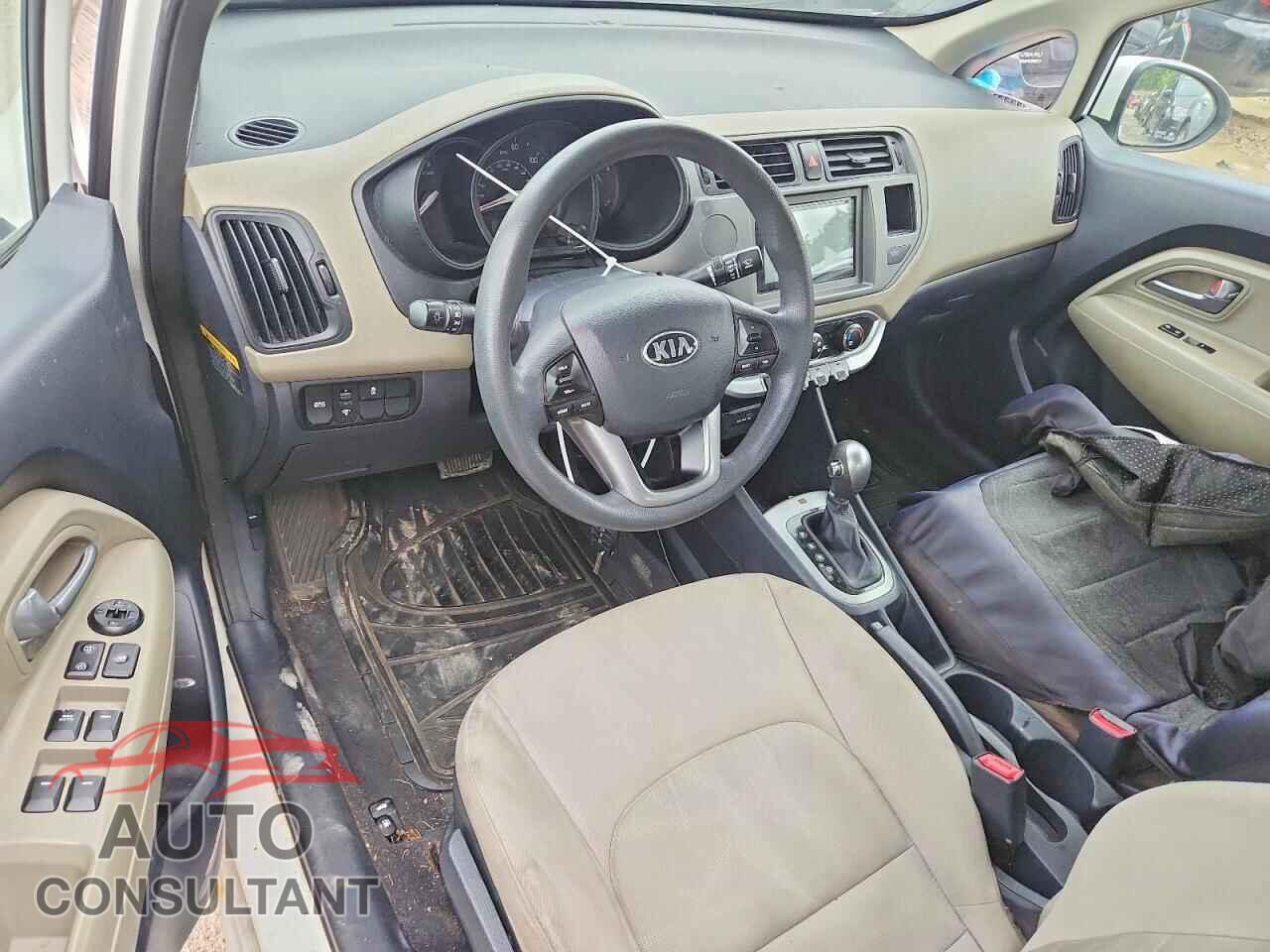KIA RIO 2014 - KNADM4A32E6361950