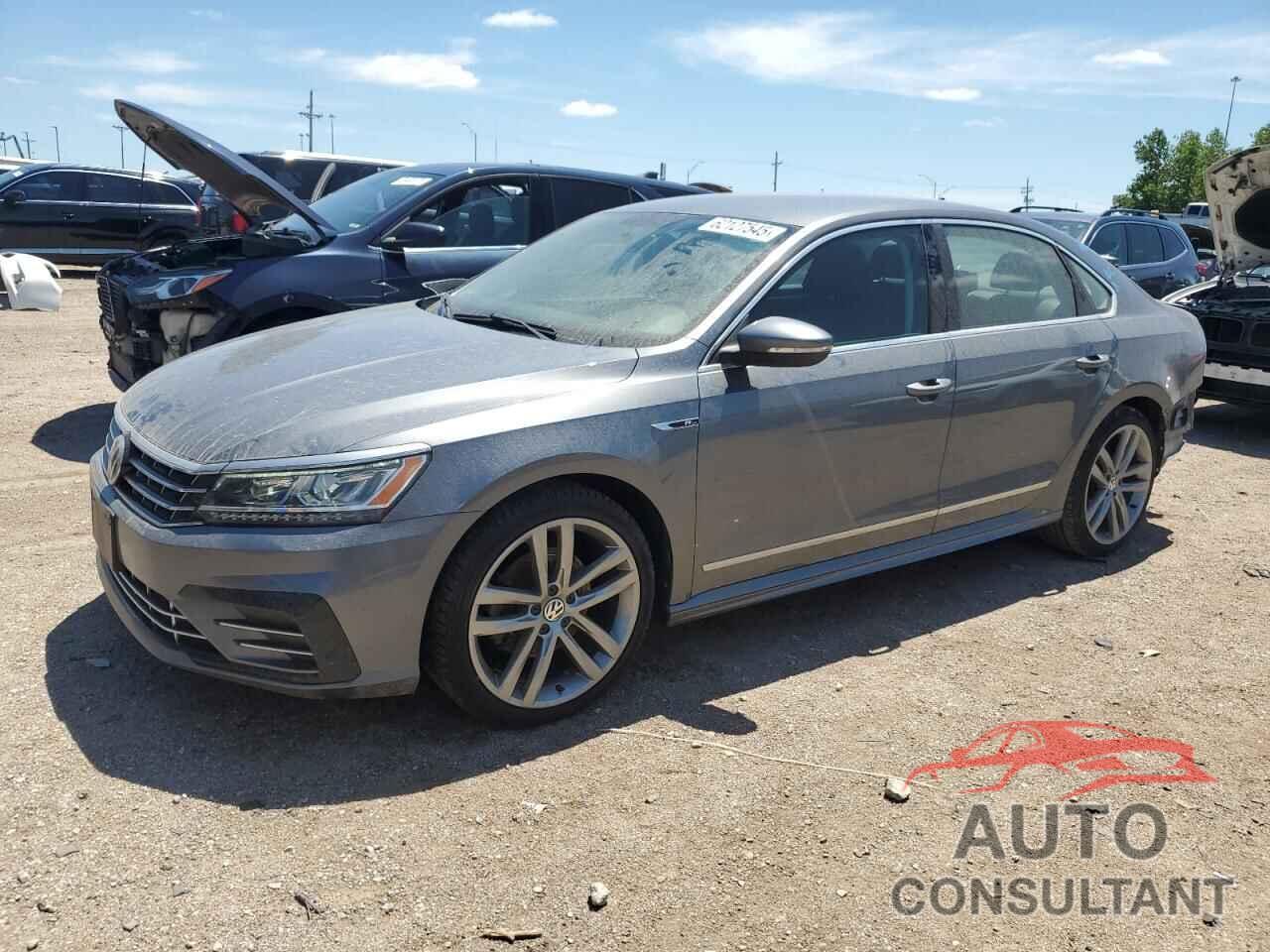 VOLKSWAGEN PASSAT 2017 - 1VWDT7A33HC025833