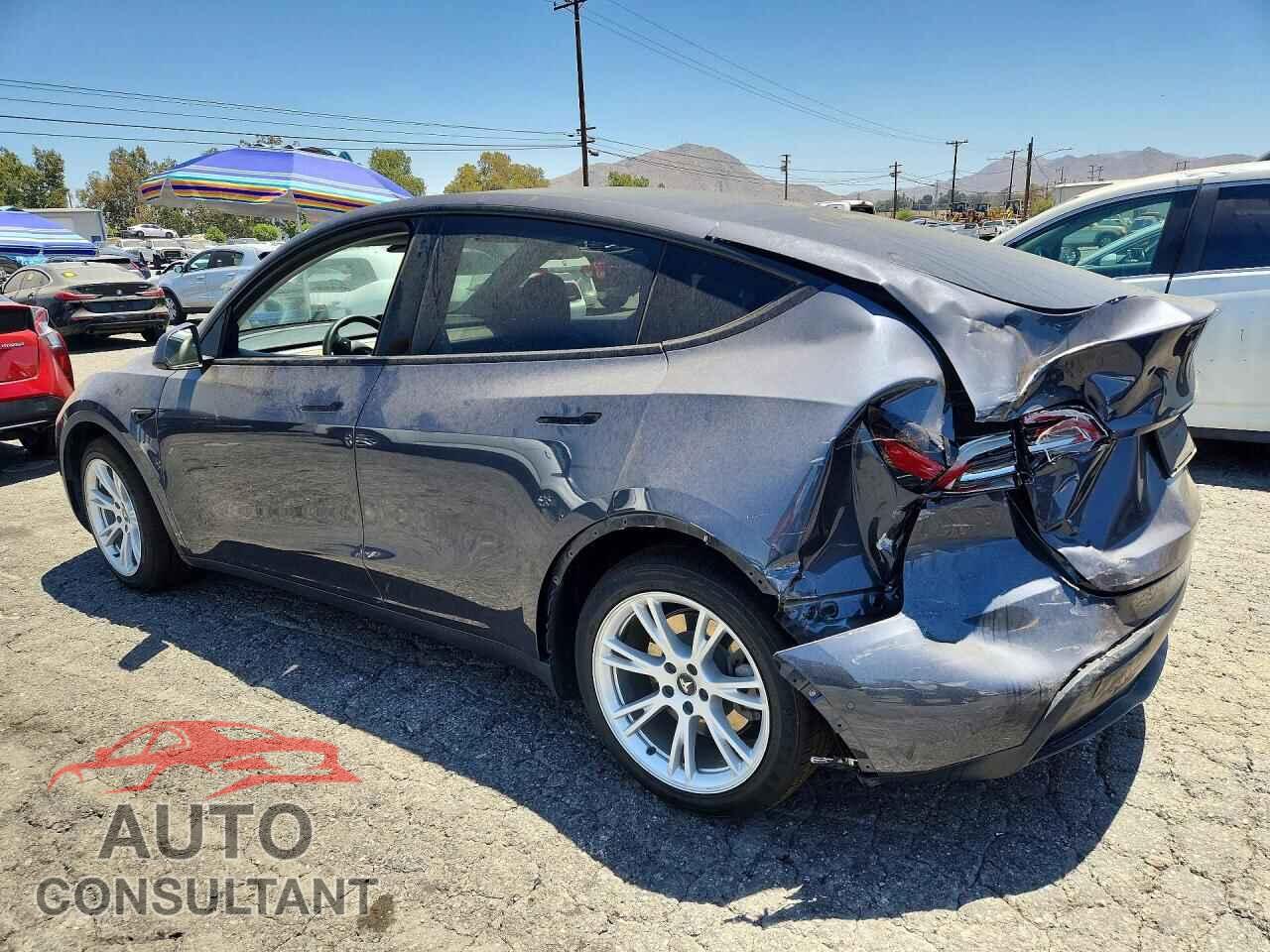 TESLA MODEL  Y 2021 - 5YJYGDEEXMF145323