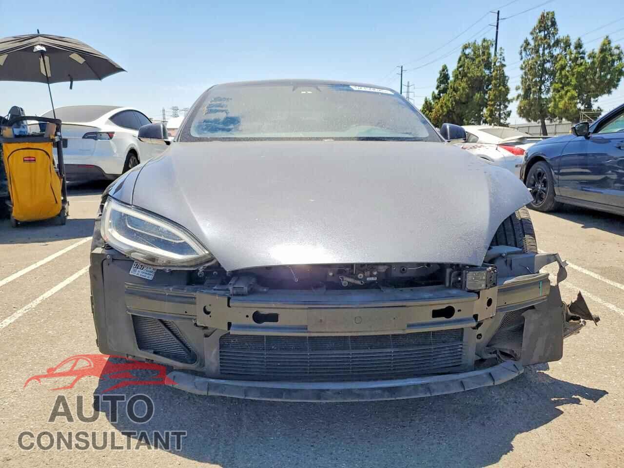TESLA MODEL S 2020 - 5YJSA1E2XLF397034