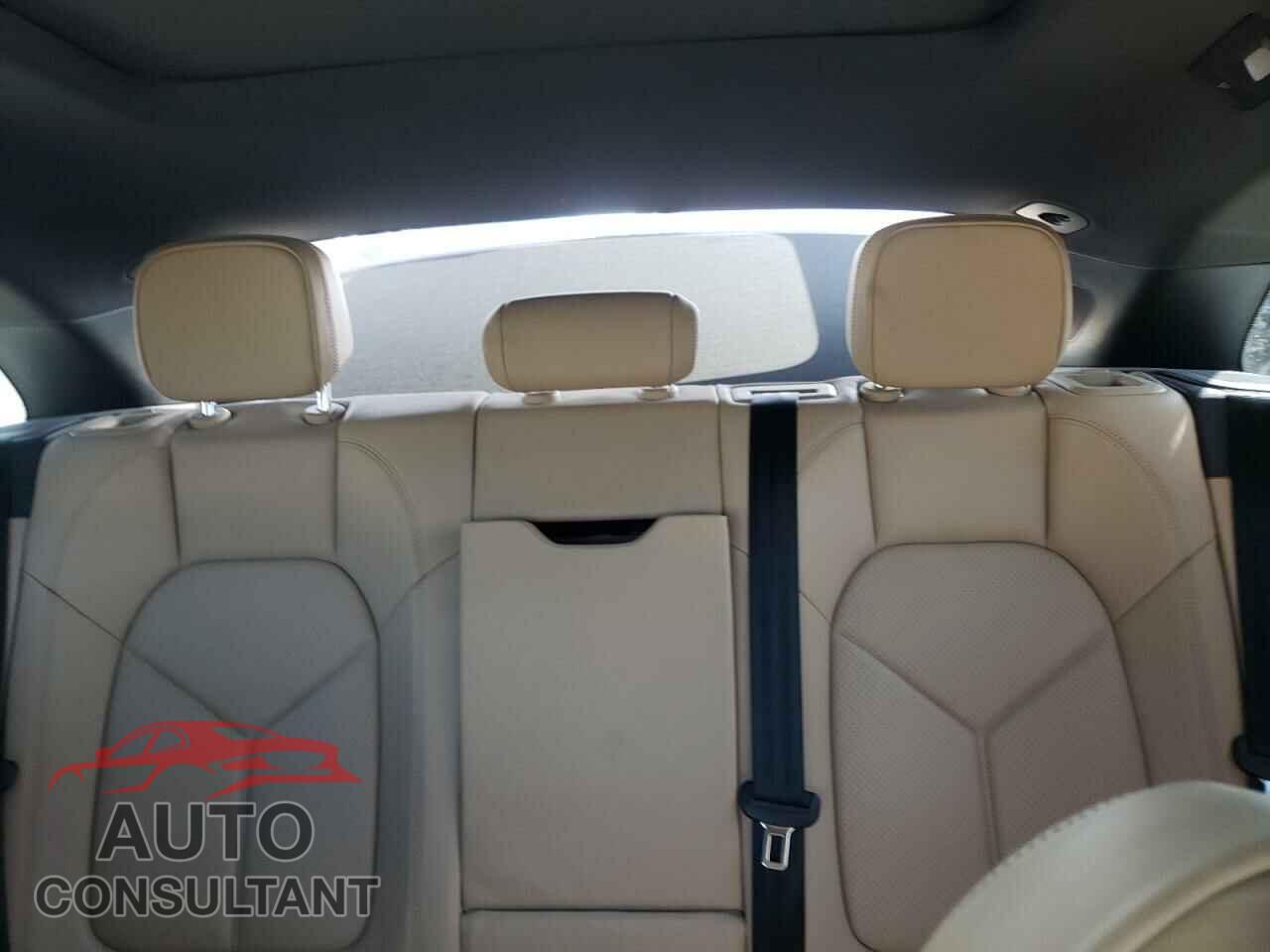 PORSCHE MACAN 2021 - WP1AA2A50MLB02215