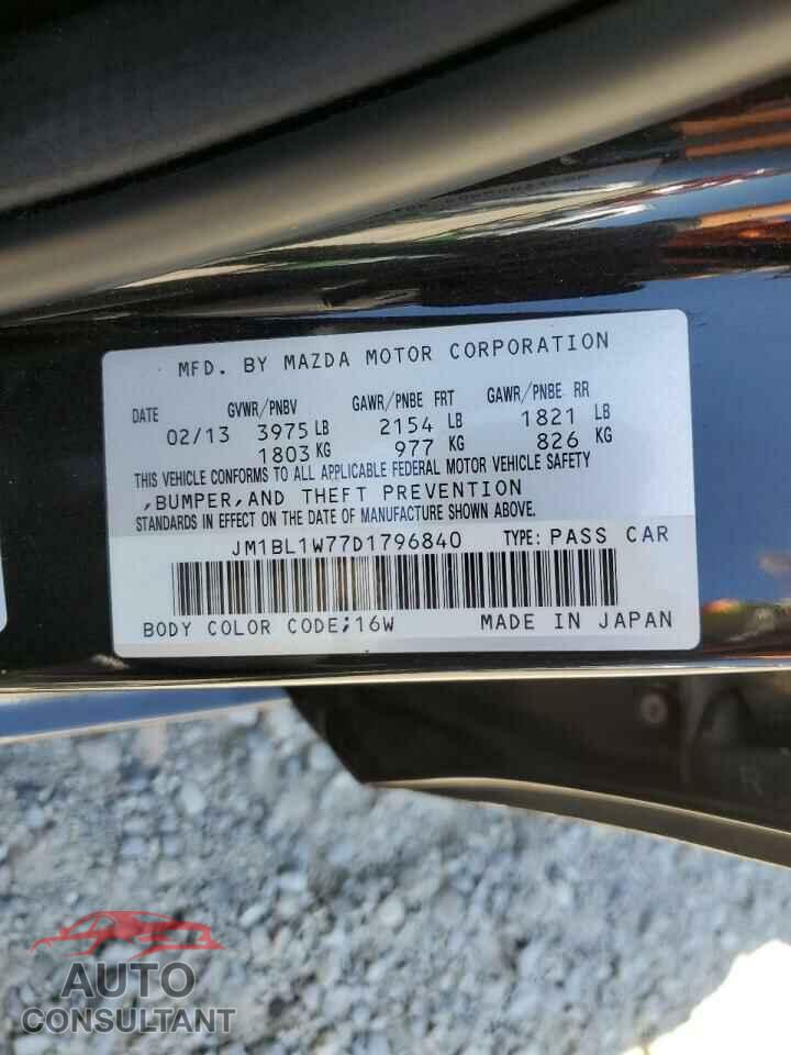 MAZDA 3 2013 - JM1BL1W77D1796840
