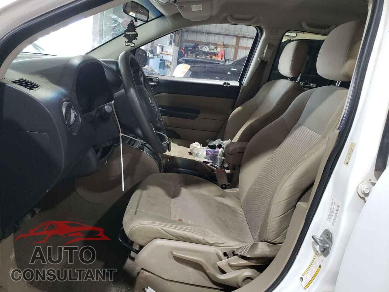 JEEP COMPASS 2011 - 1J4NF1FB9BD159365
