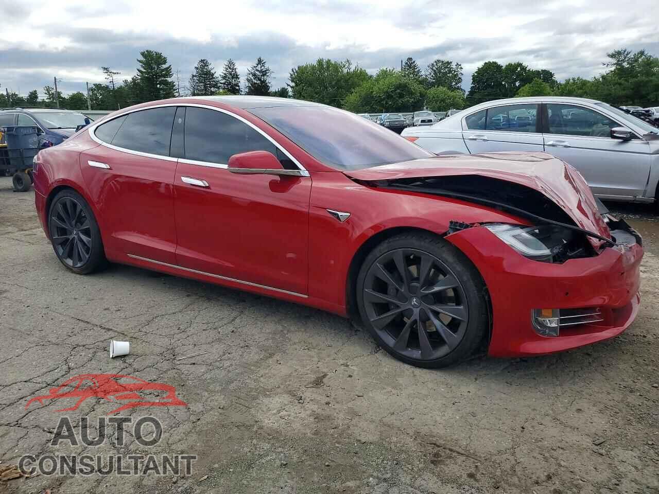 TESLA MODEL S 2018 - 5YJSA1E21JF286627