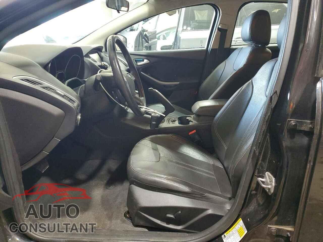 FORD FOCUS 2014 - 1FADP3N26EL121796