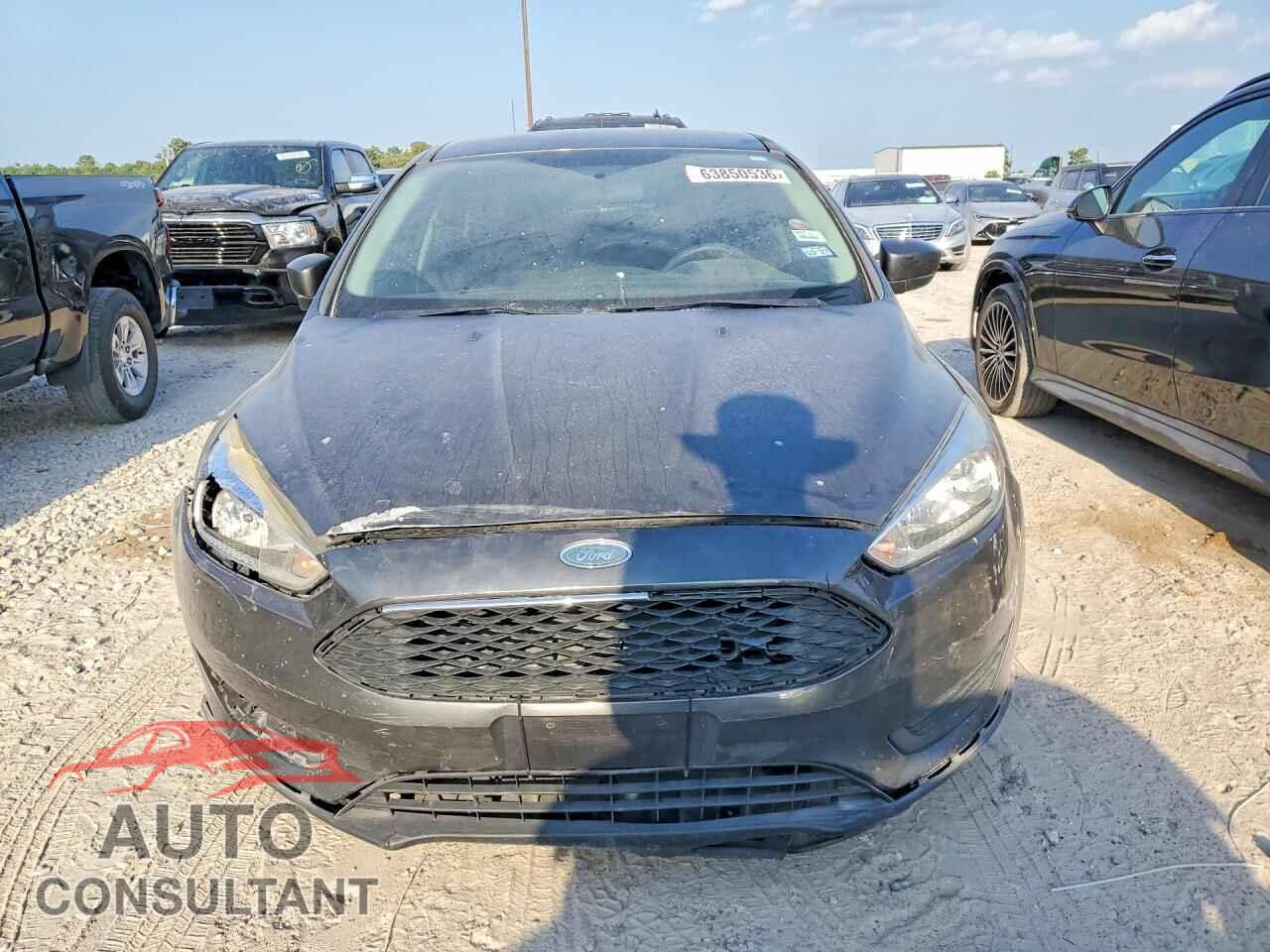 FORD FOCUS 2018 - 1FADP3FE3JL321764