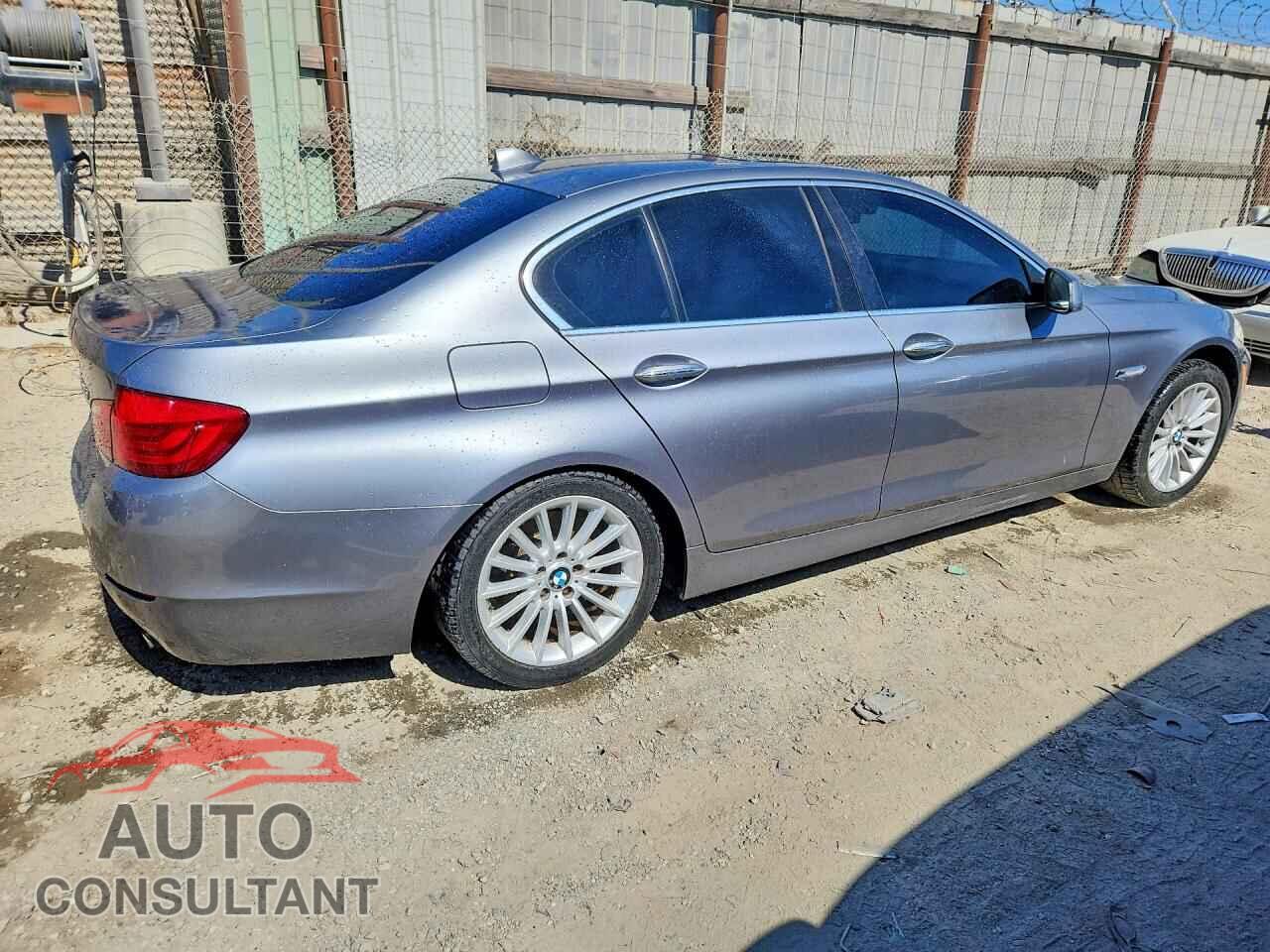 BMW 5 SERIES 2011 - WBAFR7C5XBC801436
