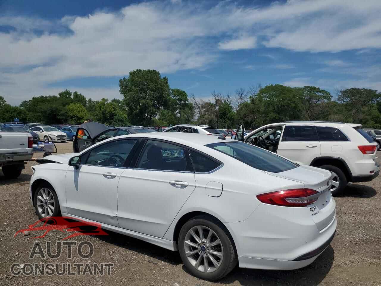 FORD FUSION 2017 - 3FA6P0H79HR185450