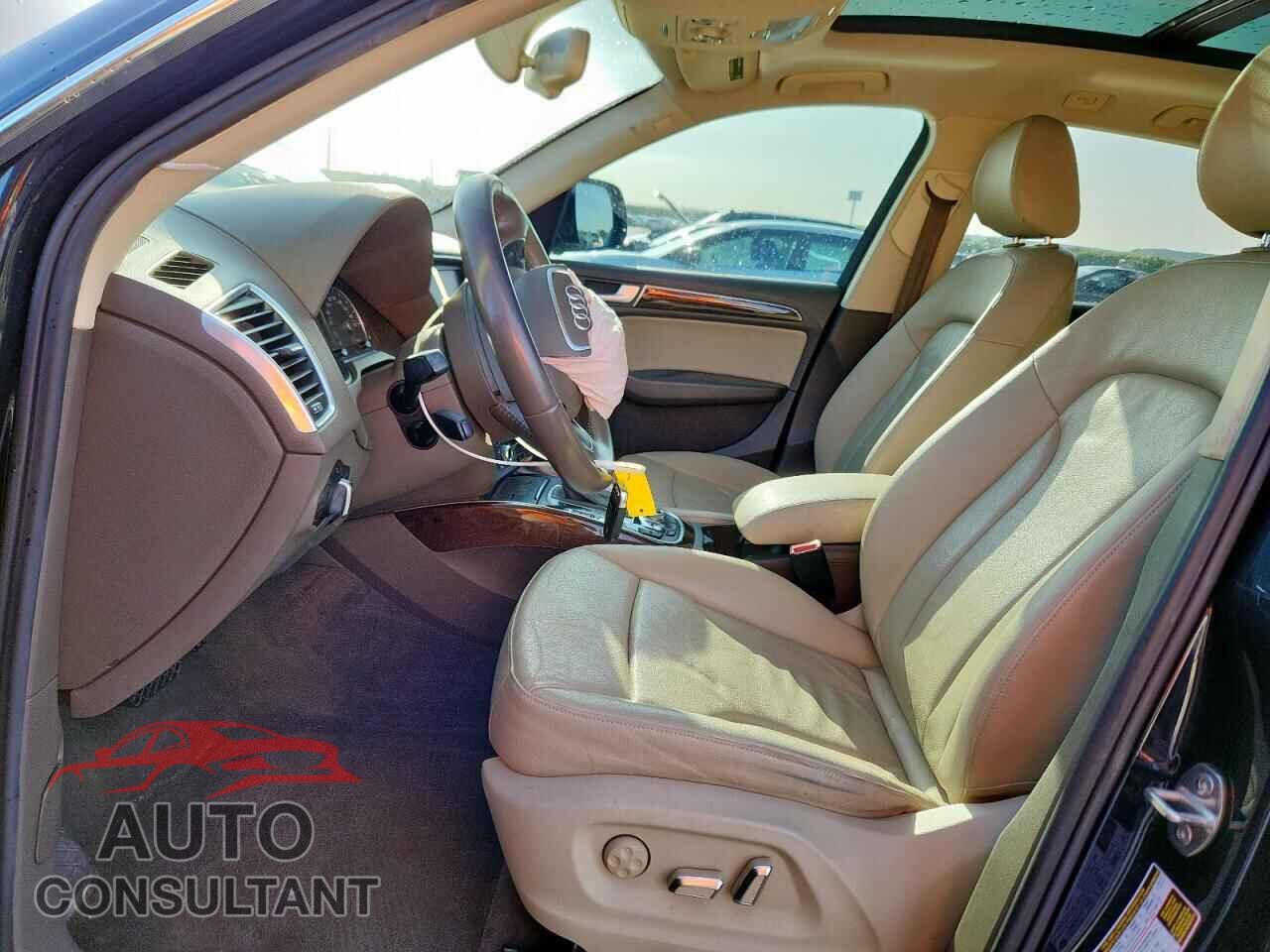 AUDI Q5 2013 - WA1LFAFP8DA085105
