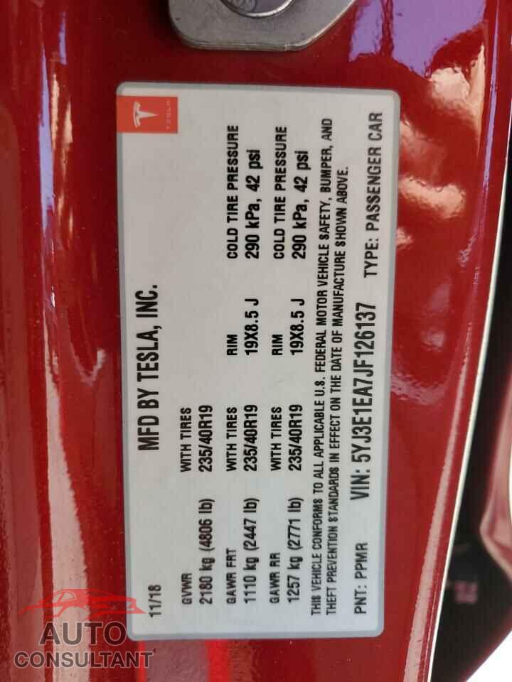TESLA MODEL 3 2018 - 5YJ3E1EA7JF126137