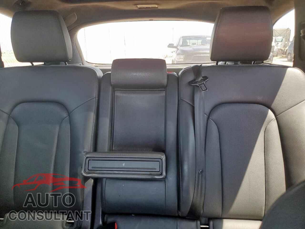 AUDI Q7 2015 - WA1VMAFE3FD009631