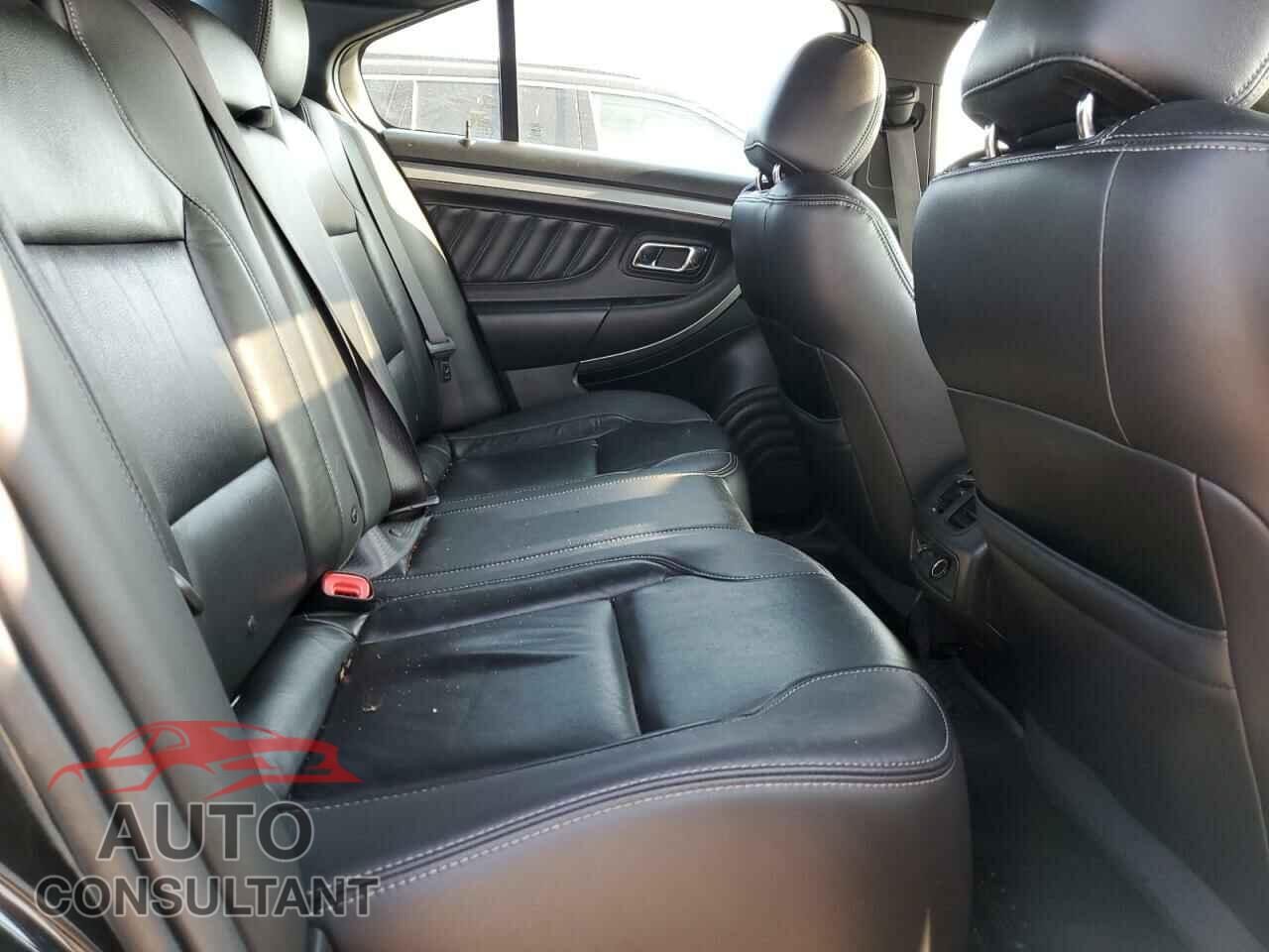 FORD TAURUS 2016 - 1FAHP2E86GG100619