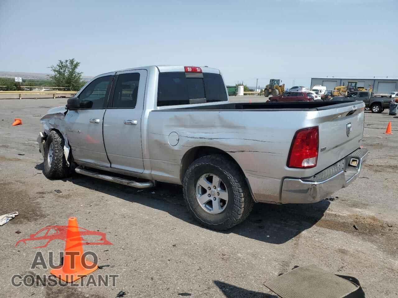 DODGE RAM 1500 2012 - 1C6RD7GP5CS266363
