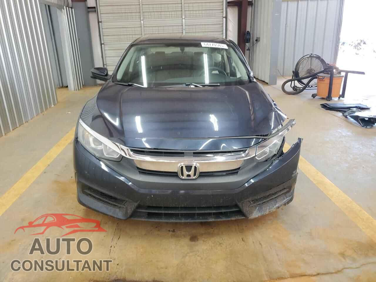 HONDA CIVIC 2017 - 19XFC2F76HE044296