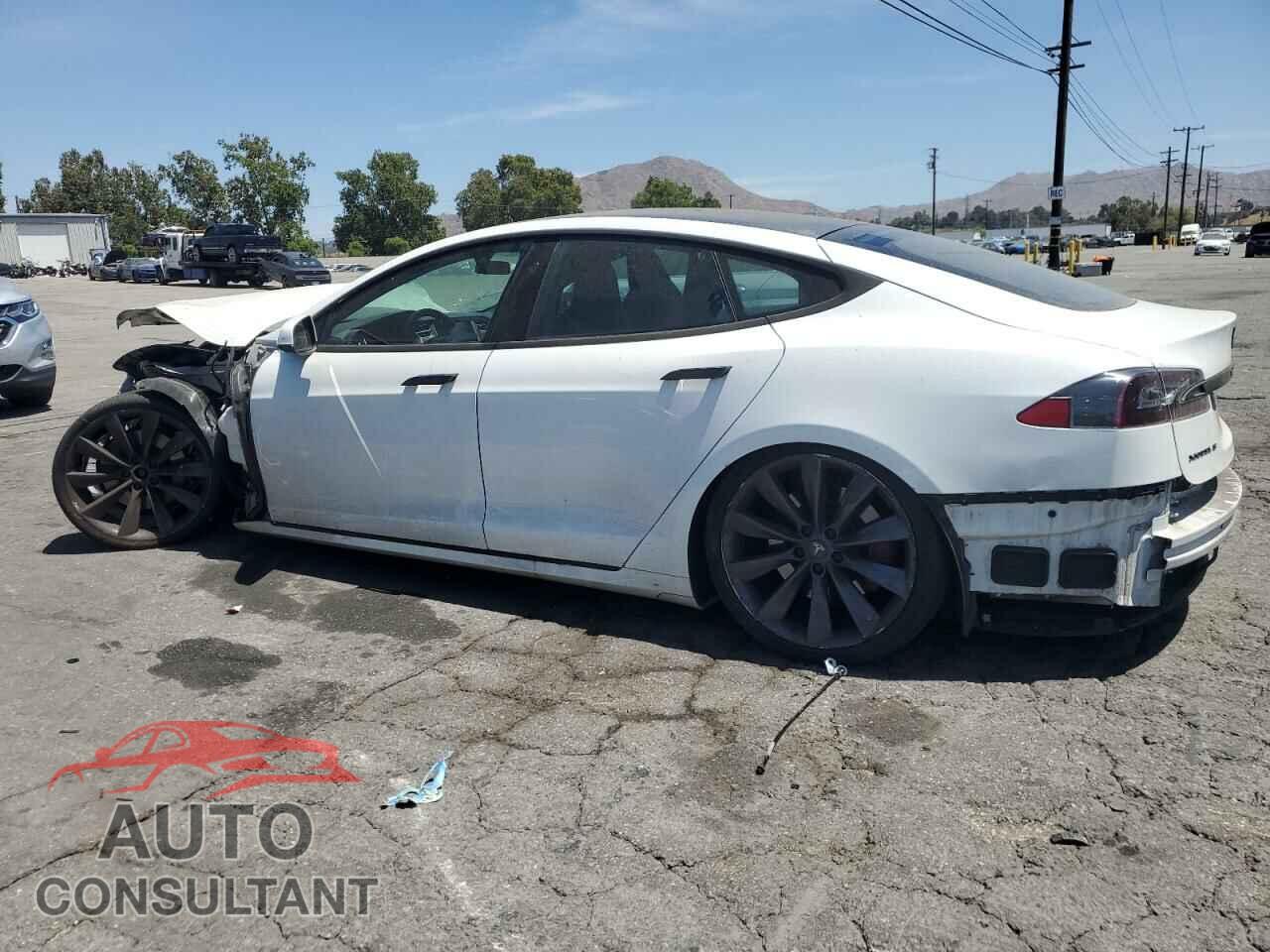 TESLA MODEL S 2017 - 5YJSA1E27HF213255