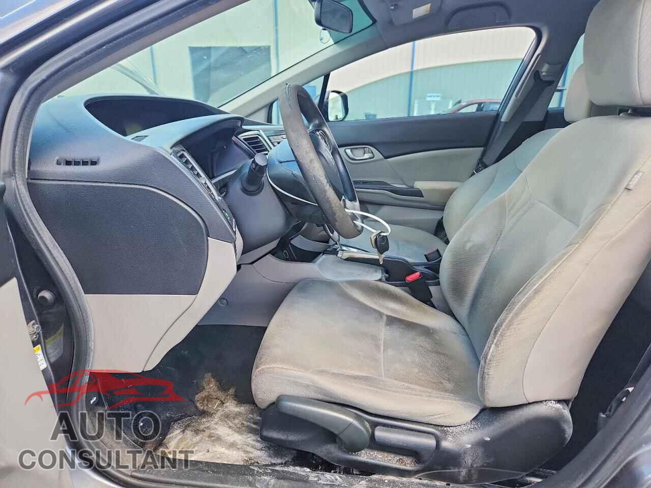 HONDA CIVIC 2013 - 19XFB2F58DE094595