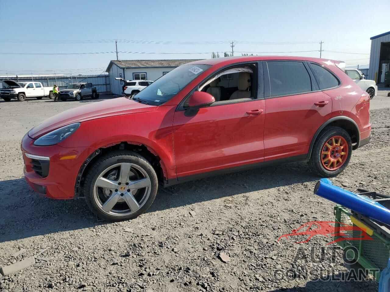 PORSCHE CAYENNE 2016 - WP1AB2A2XGLA93756