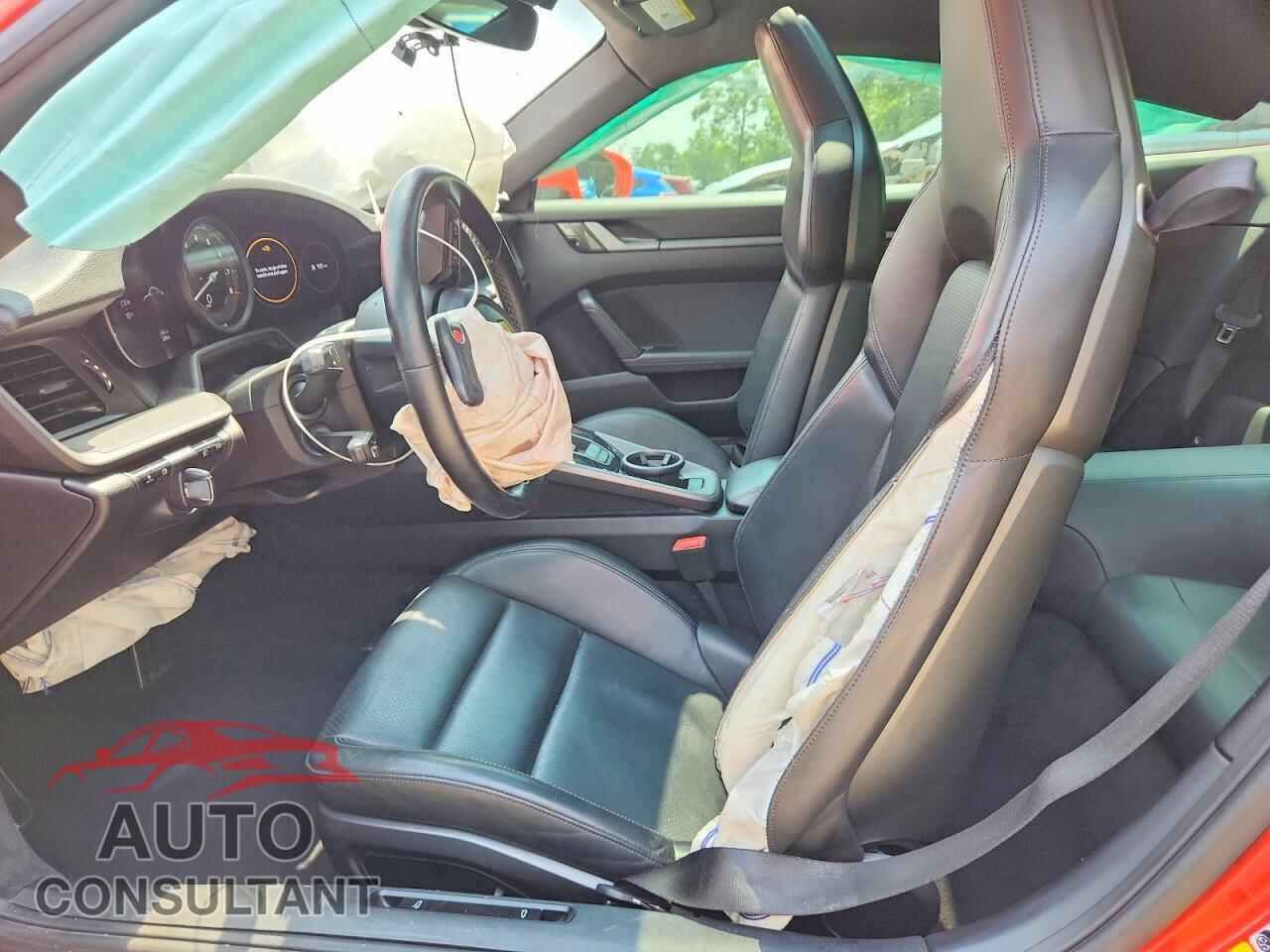 PORSCHE 911 2021 - WP0AB2A90MS222152