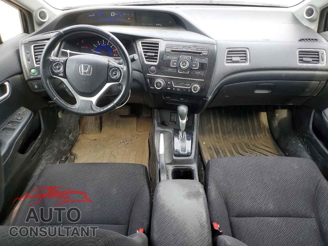 HONDA CIVIC 2013 - 2HGFB2F55DH103243