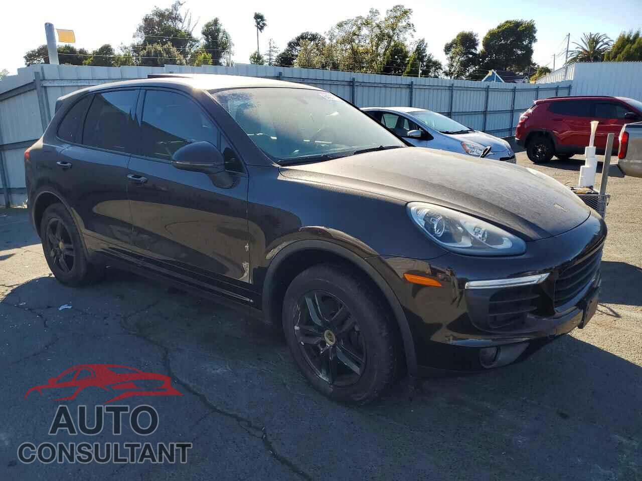 PORSCHE CAYENNE 2016 - WP1AA2A28GLA04172